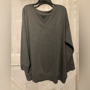 Torrid v-neck sweater, size 3
